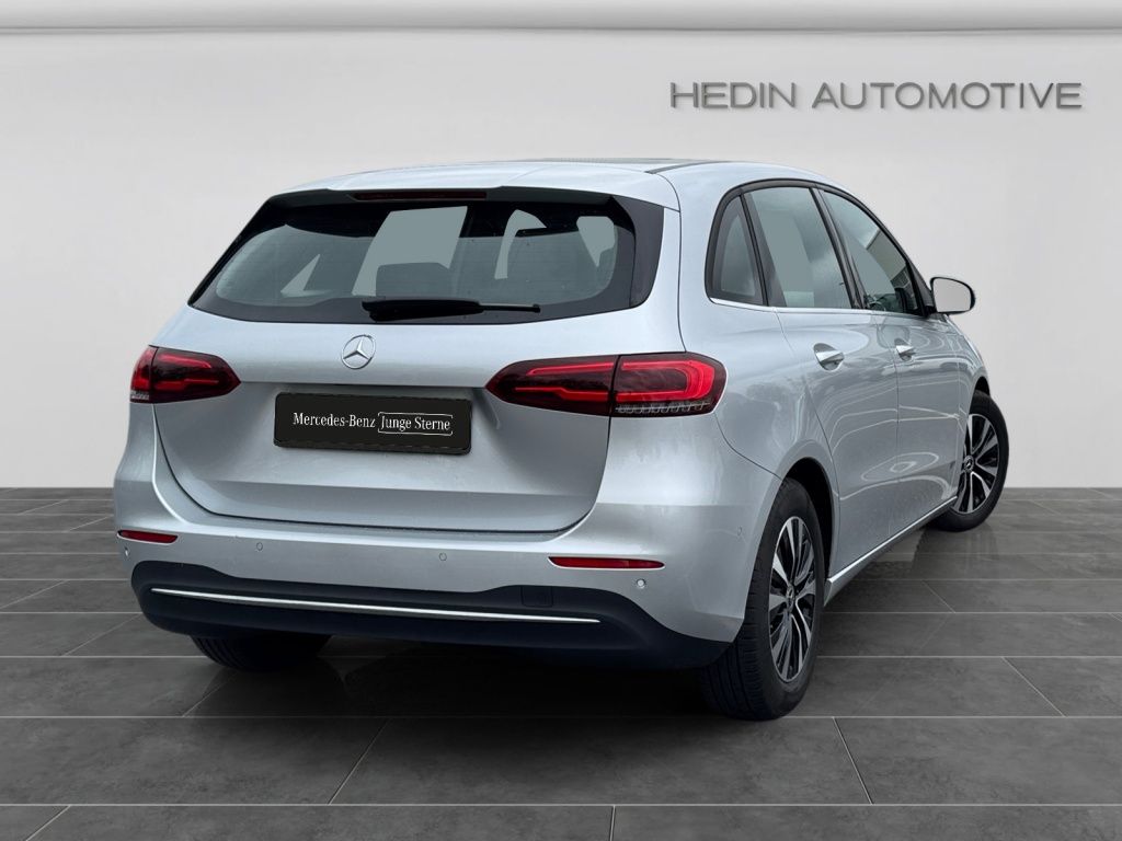 Mercedes-Benz B 180 STYLE|MBEAM|MBUX|SHZ|360°|DISTR|STANDH foto 5