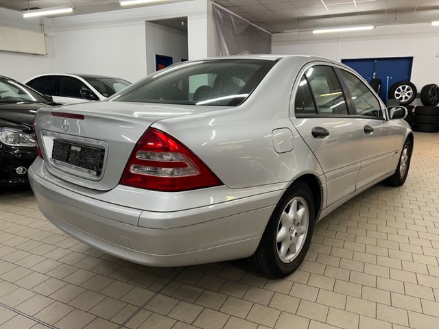 Mercedes-Benz C 180 Lim. AUTOMATIK/SHZ/SCHBDCH/TEMPO./TÜV/