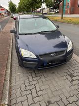 Ford Gut gebrauchter Ford Focus 1.6 TDCI 2005 - Ford Focus aus 2005 mit Diesel-Antrieb