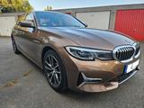BMW 330i Luxury/GARANTIE/Leder/DA Prof/Laser/HUD TOP - BMW 330 von privat