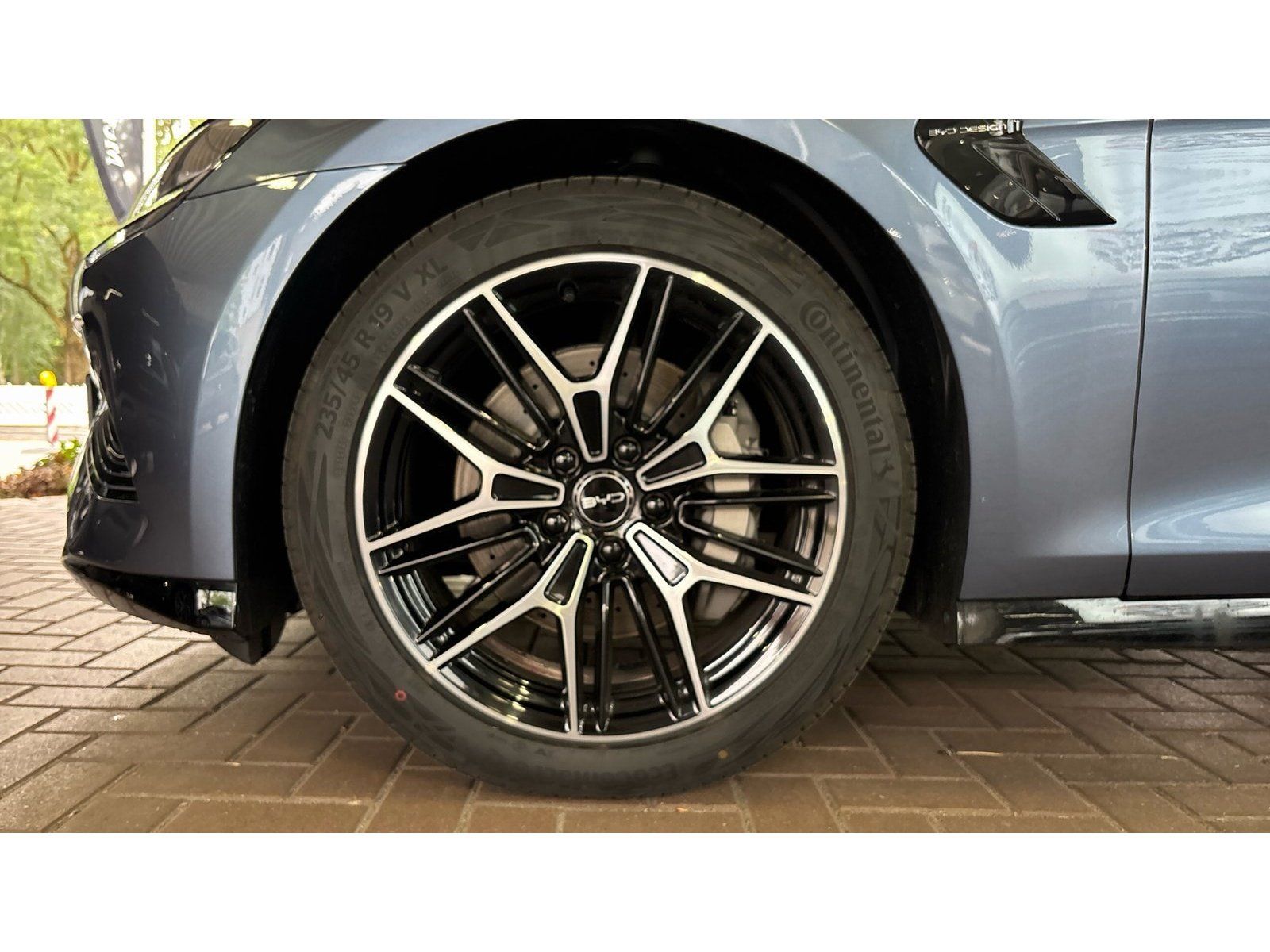 BYD SEAL