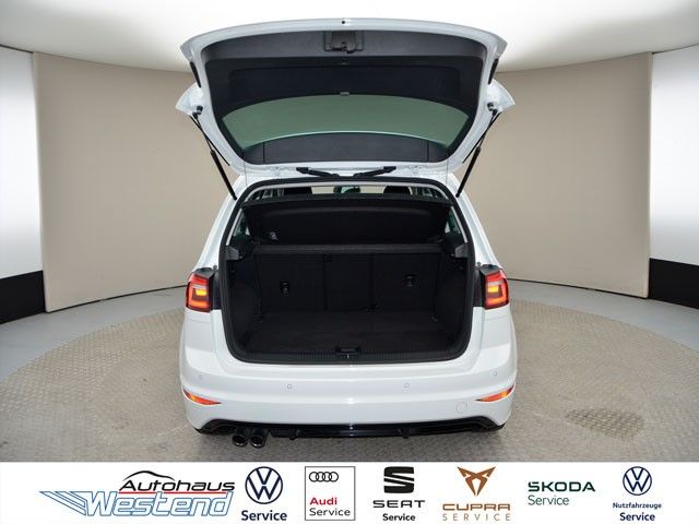 Fahrzeugabbildung Volkswagen Golf Sportsvan Highline 1.4l TSI 110kW DSG Pano