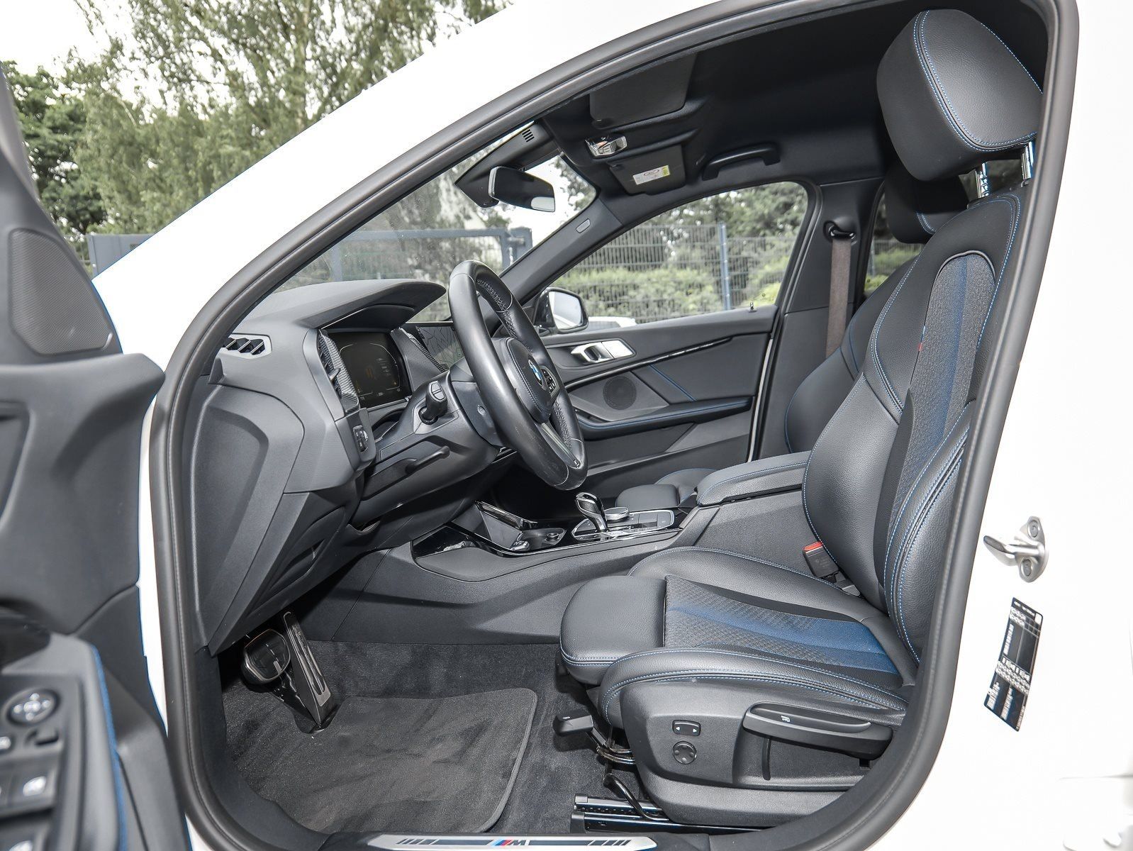 BMW 118 - Bild 6