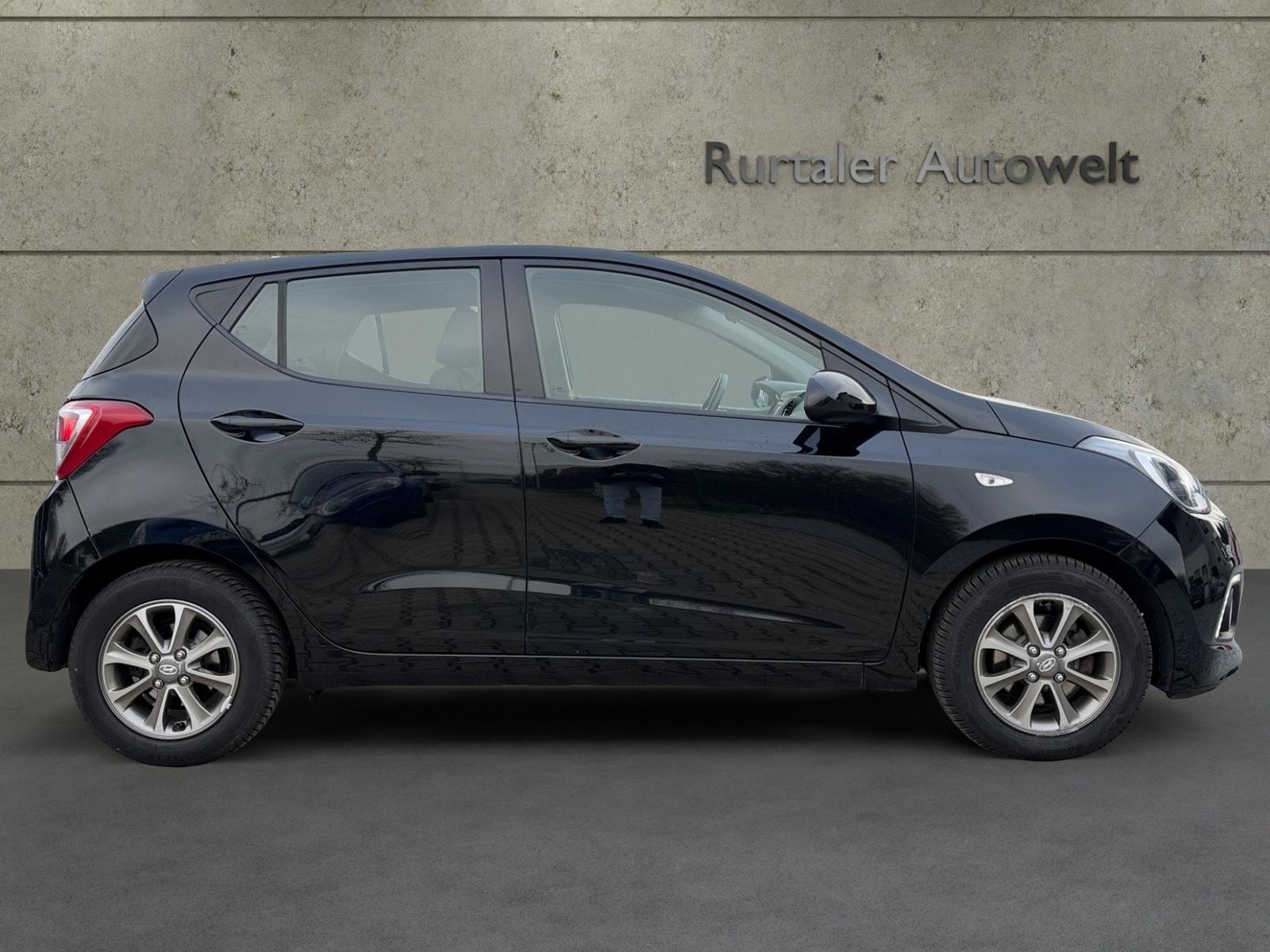 Hyundai i10 FIFA World Cup Edition *KLIMA*SHZ*LKH*BLUET.