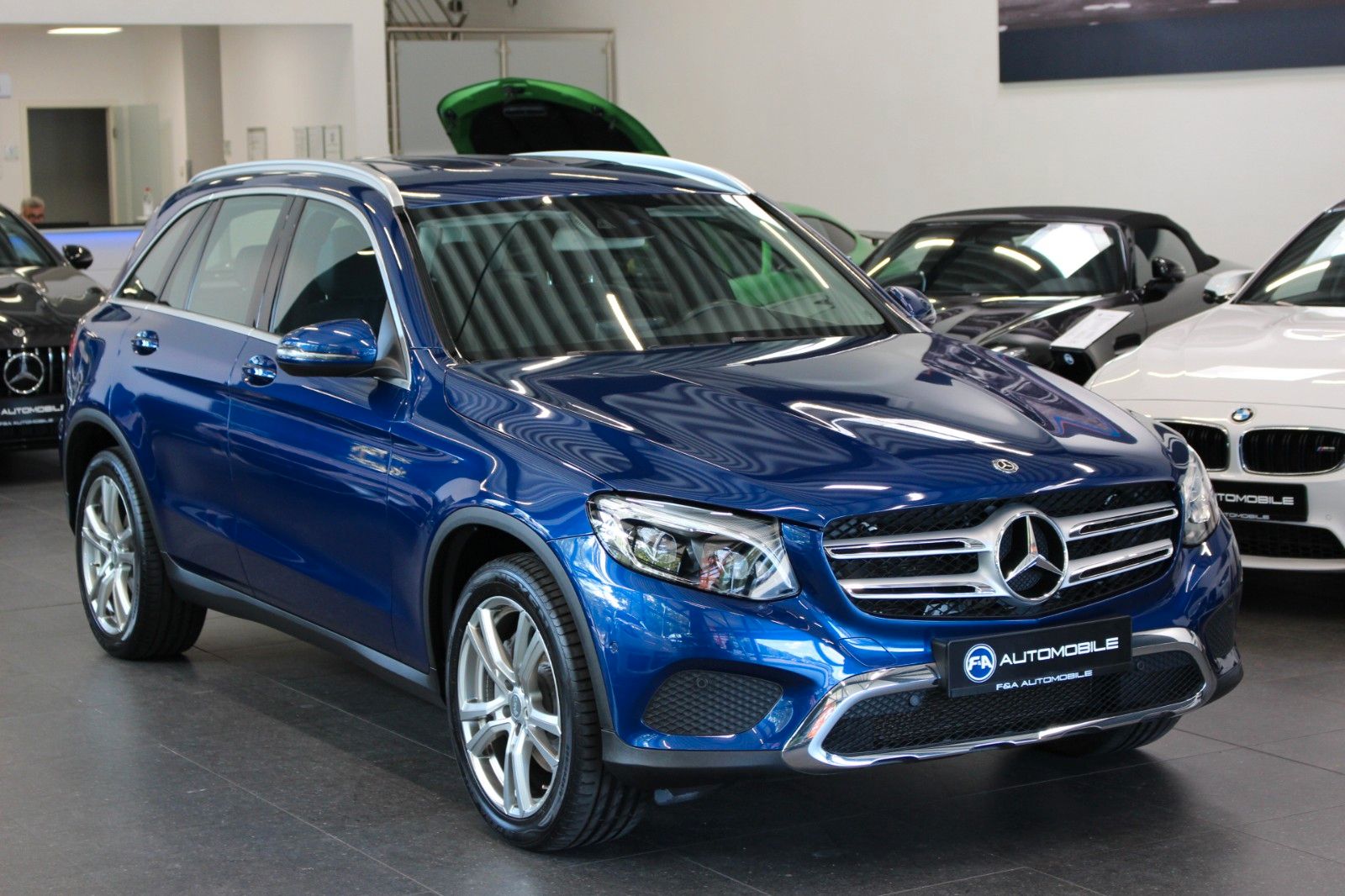 Fahrzeugabbildung Mercedes-Benz GLC 250 4Matic Kamera+LED+Navi+Klima