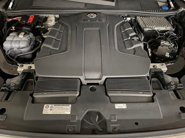Touareg 3.0 V6 TDI AHK+NAVI+ACC+LED