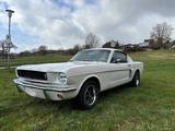 Ford Mustang Fastback  - Ford Mustang aus 1965: Coupe