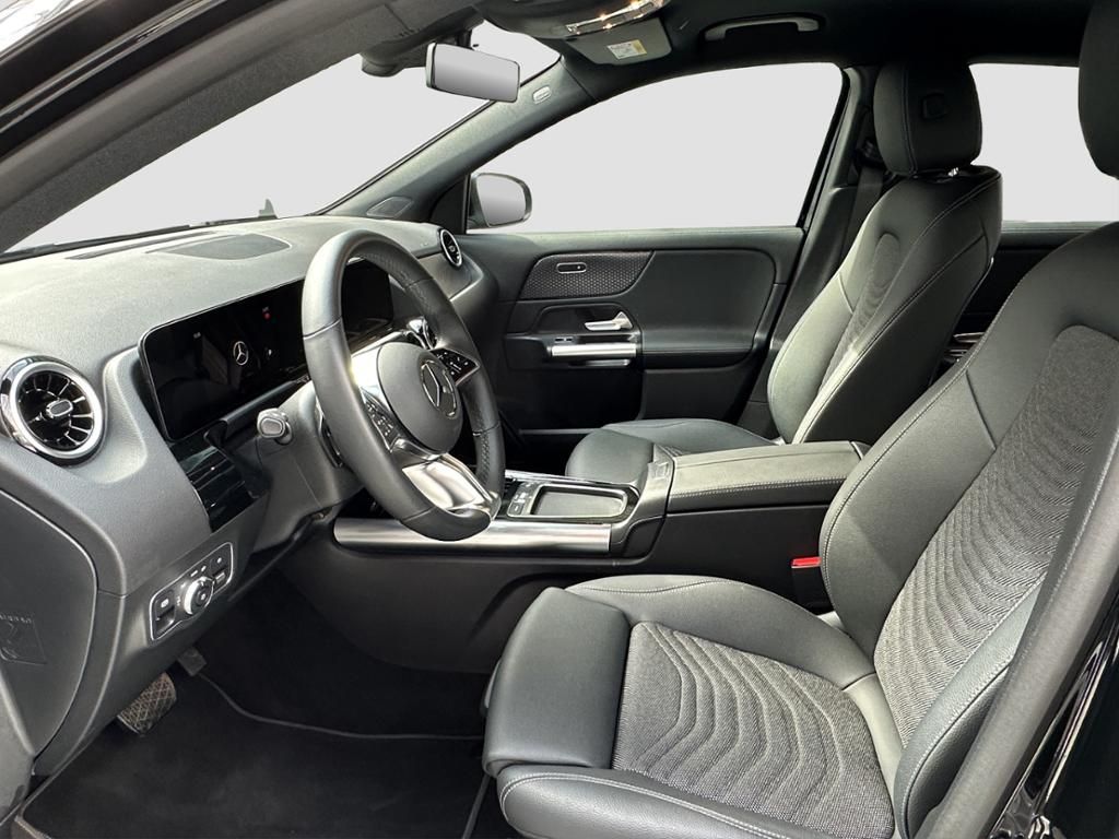 Fahrzeugabbildung Mercedes-Benz GLA 200 d LED*ParkAss*SpurH*el.Heck*PDC*RFK*AHK