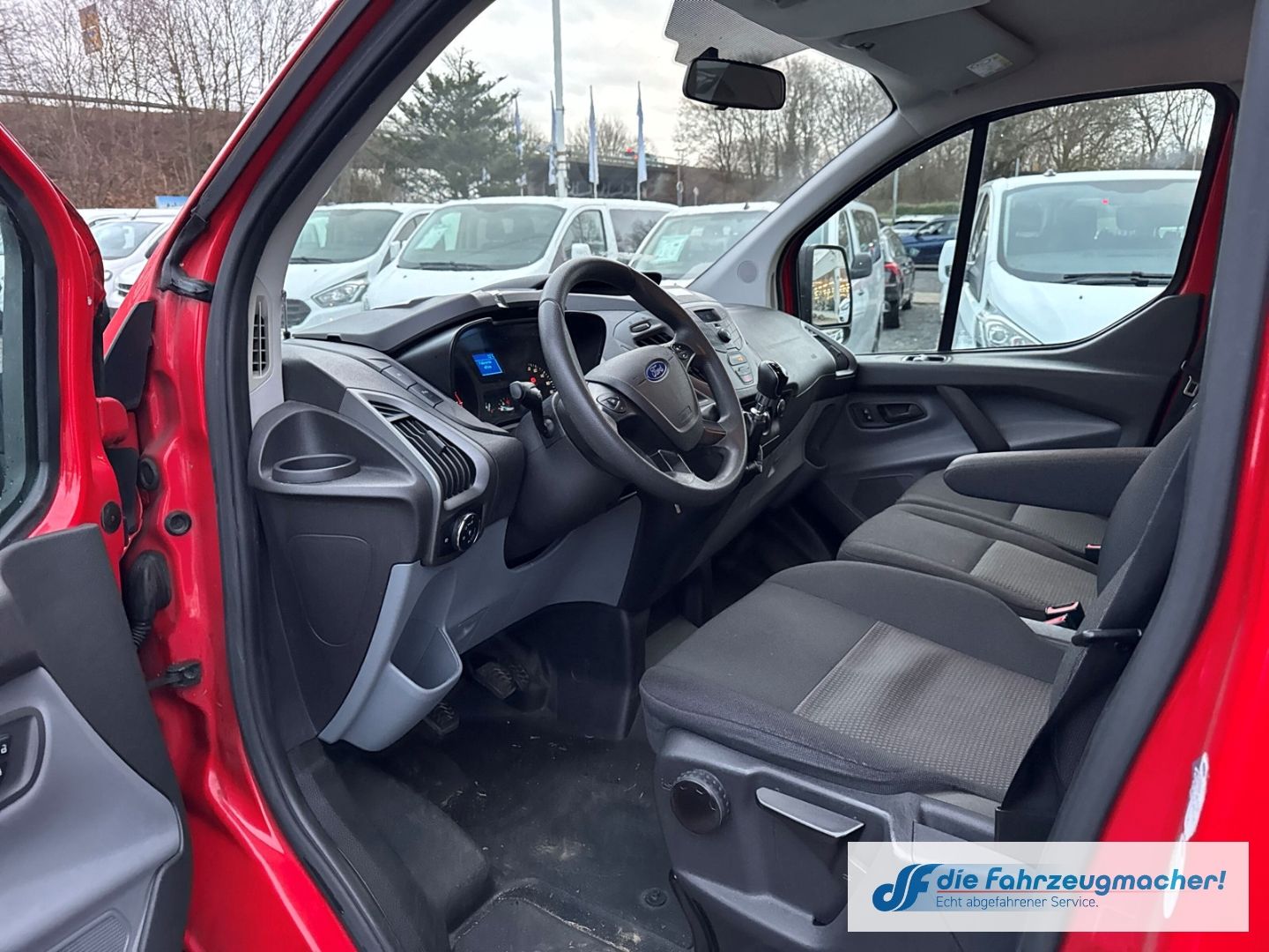 Fahrzeugabbildung Ford Transit Custom Tourneo 300 L1 *2170