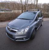 Opel Zafira B, CDTI 1.9,150PS,AHK,8 x Allu... - Opel Zafira: Cdti 150