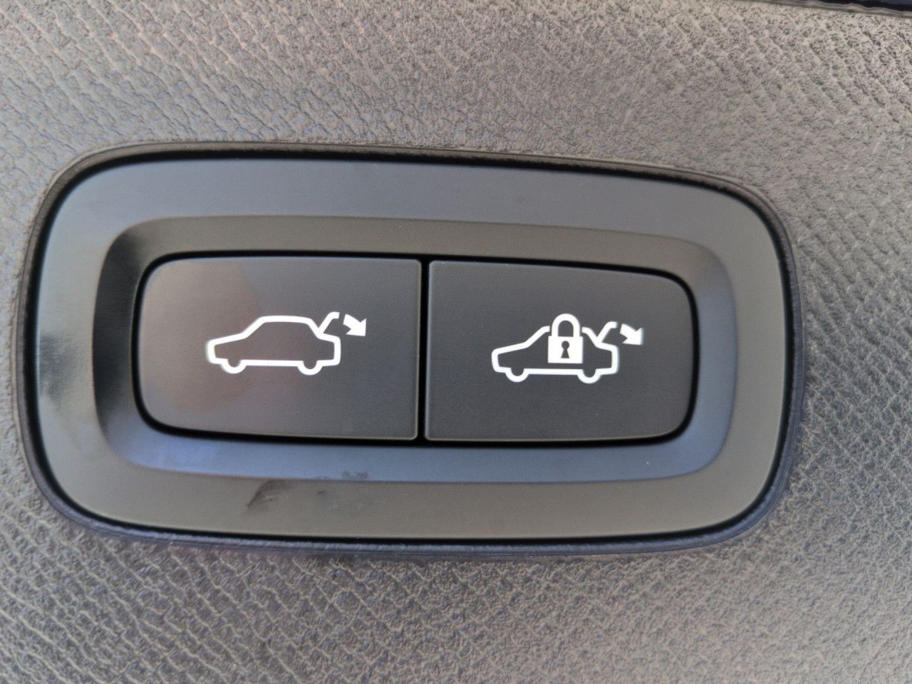 Volvo XC90 - Bild 25