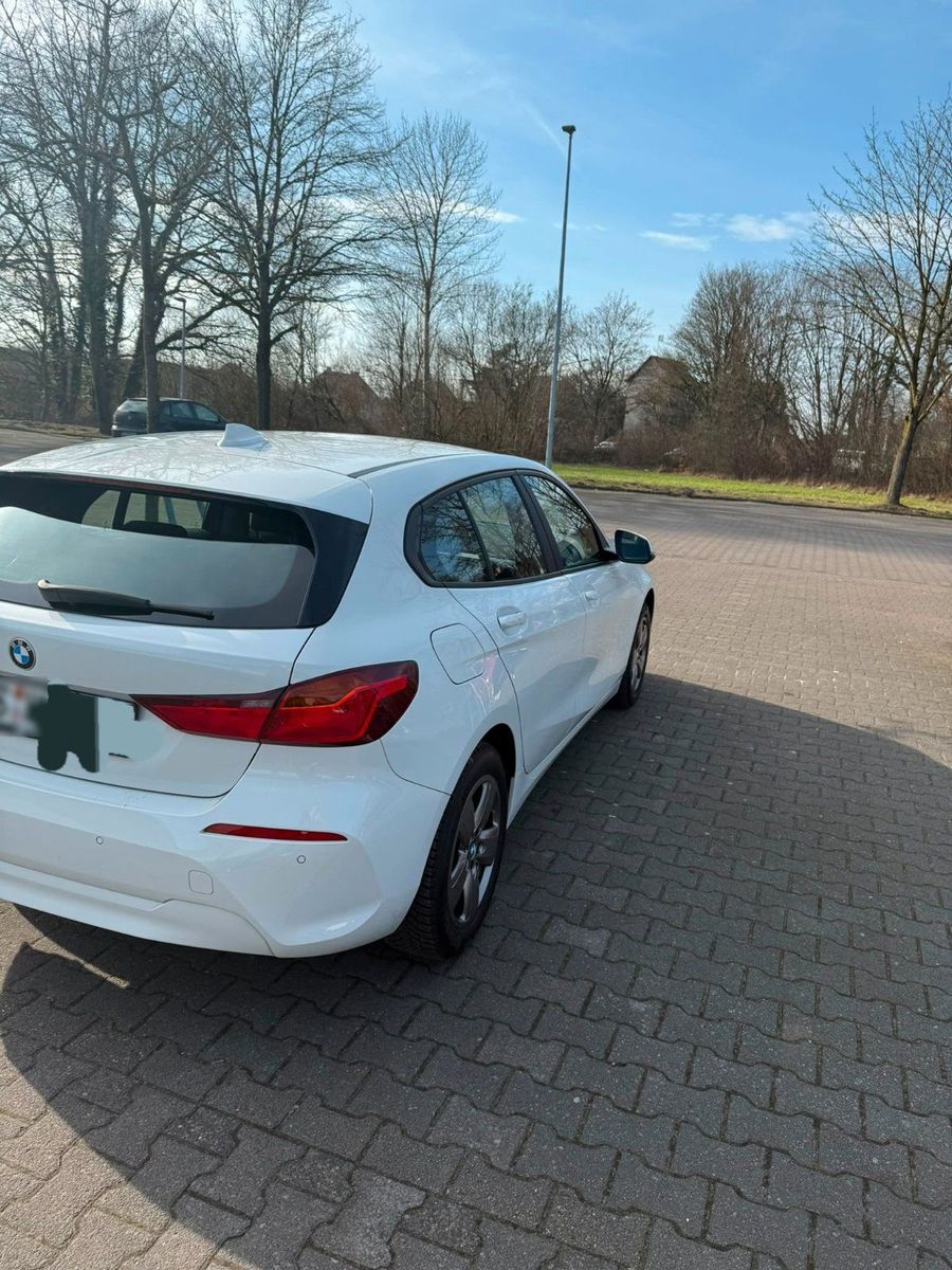BMW BMW 1er 2020 Baujahr mit 1,5 Jahre TÜV 