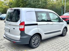 Fahrzeugabbildung Courier Transit Kombi Trend 1.5 TDCi EU6d-T