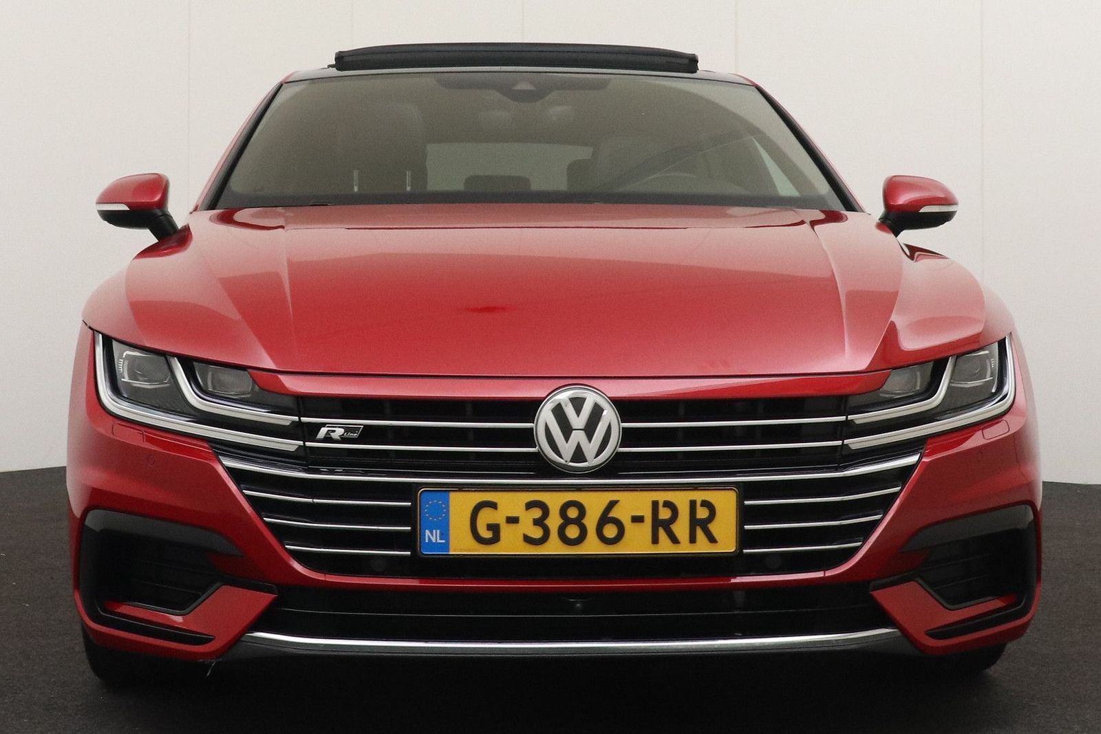 Volkswagen Arteon 2.0 TSI 190 PK Aut. 3x R-Line Pano-dak Ad imagem 3
