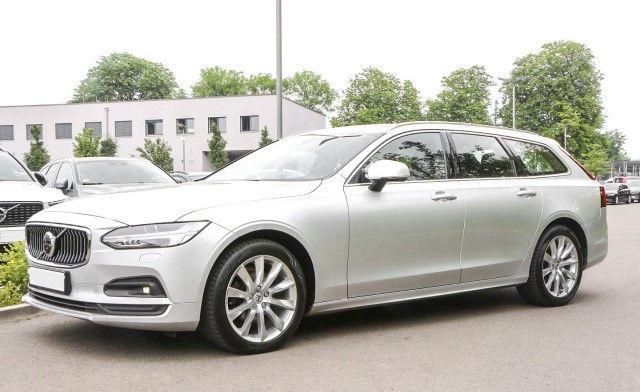 Volvo V90 Kombi Momentum Pro