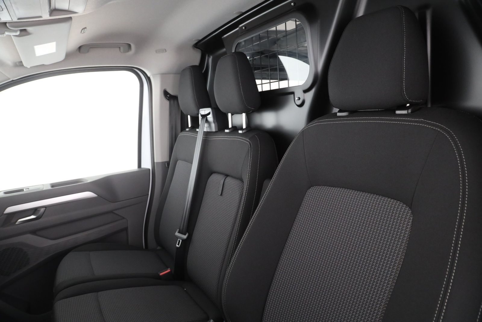 Volkswagen T7 Transporter - Bild 12