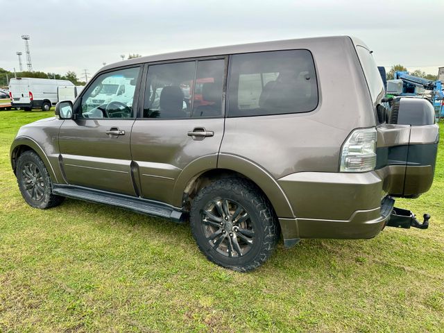 Mitsubishi Pajero DI-D Diamant Edition Aut. — Bild 2