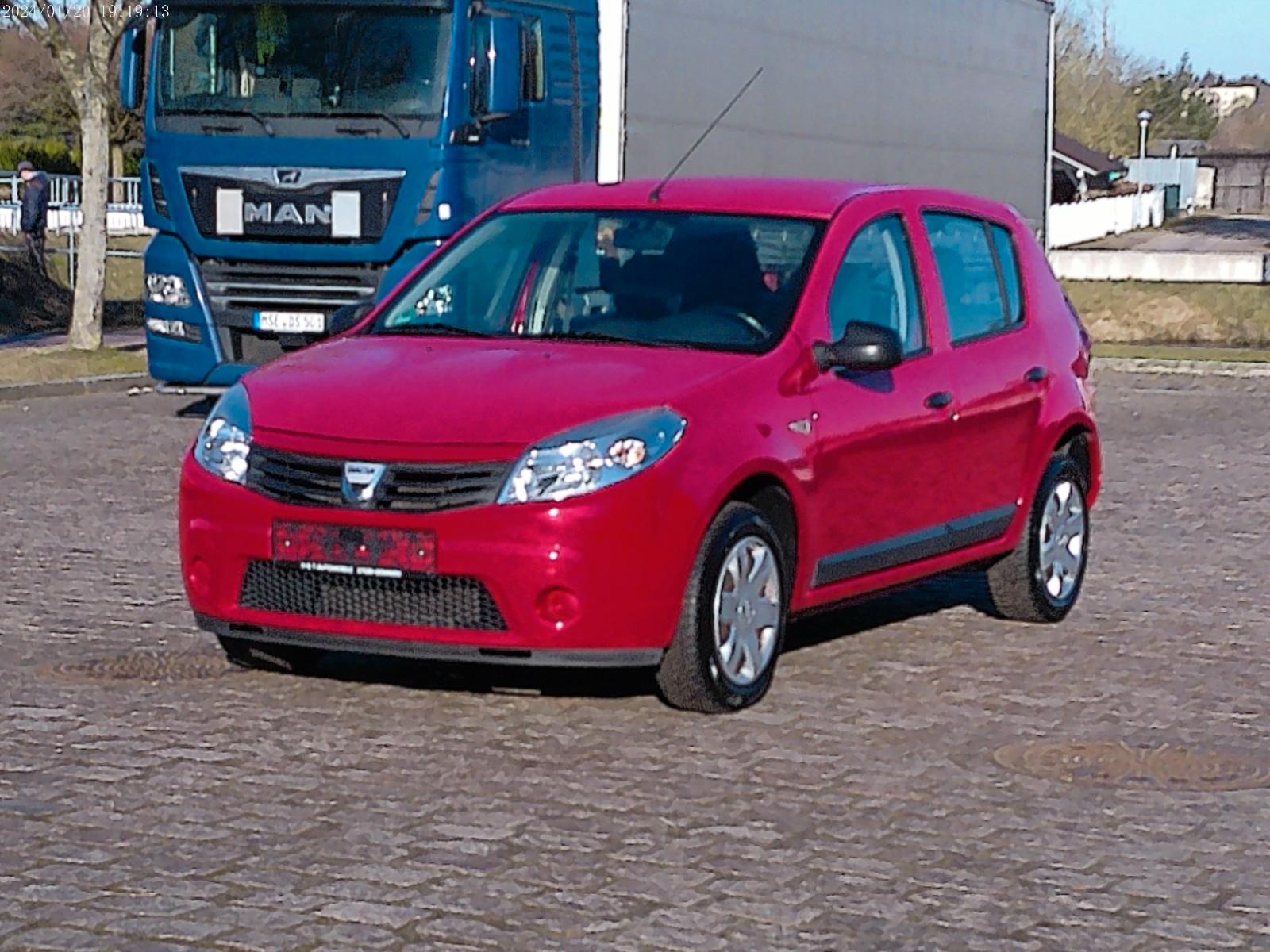 Dacia Sandero Ambiance TÜV 05/2027  1 HAND