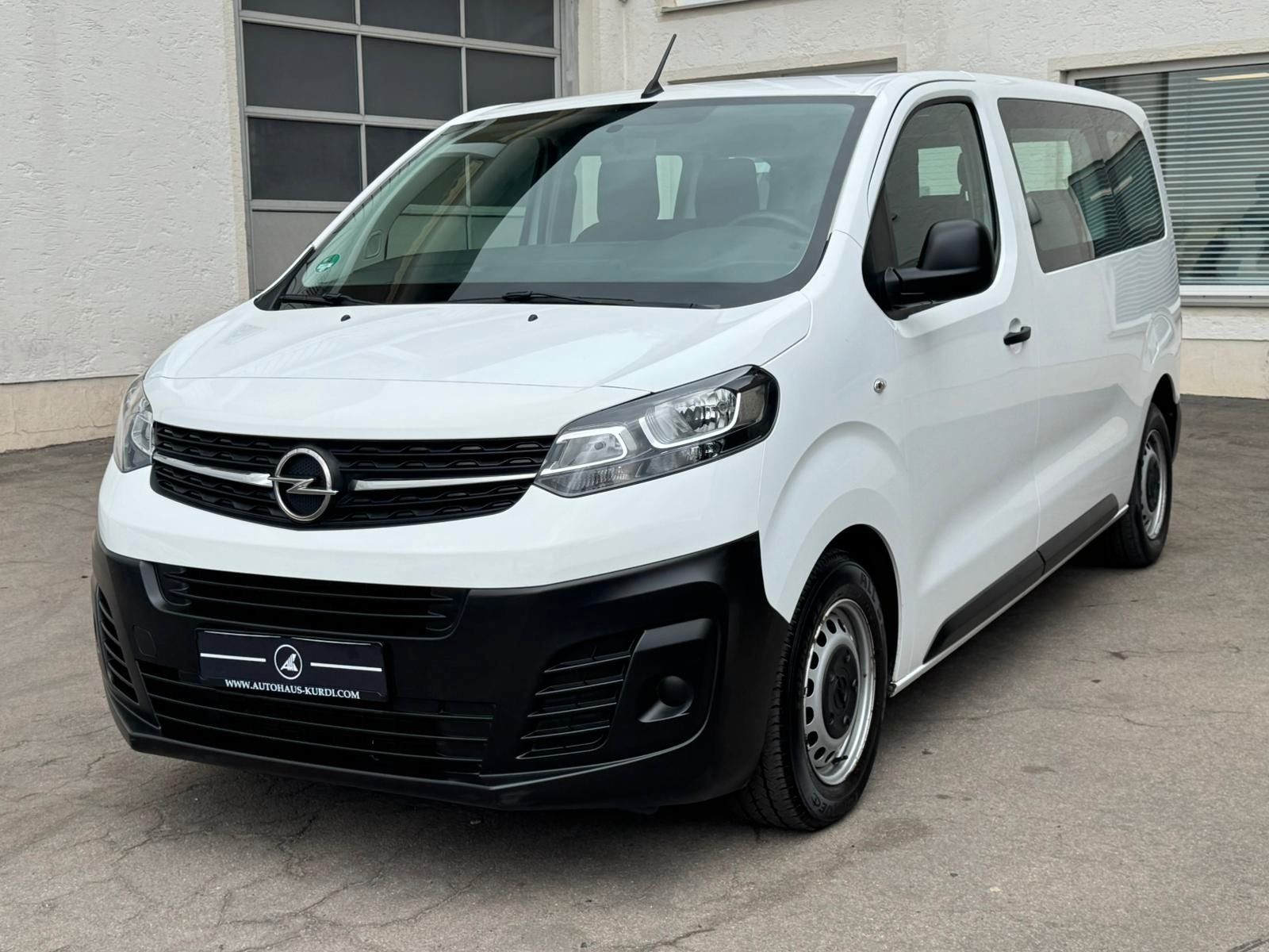 Vivaro 1.5CDTI Kombi L2 9Sitz KLIMA TAMPOMAT BT