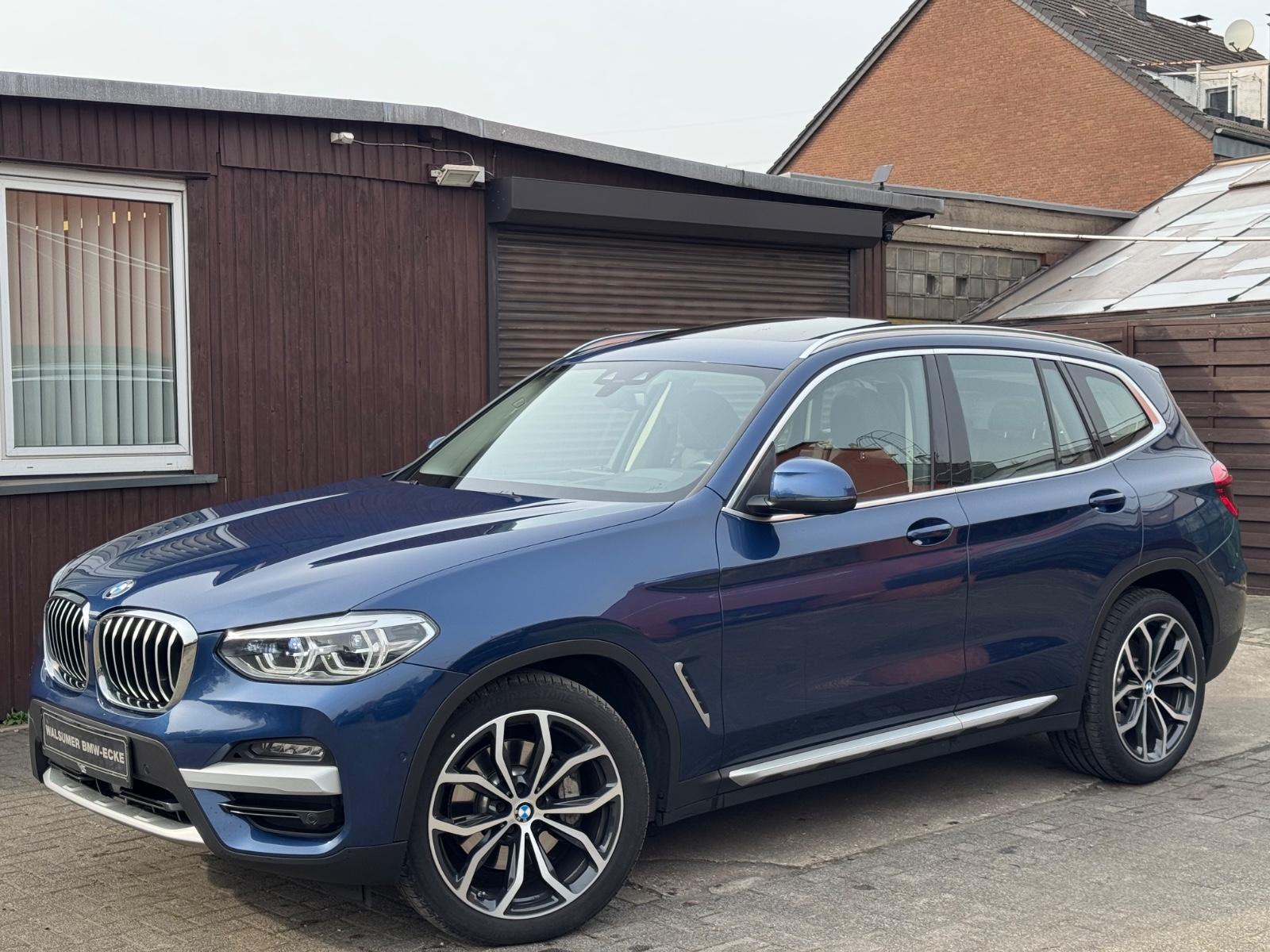 BMW X3 xDrive 30i xLine NAVI PANO LEDER RKAM HUD