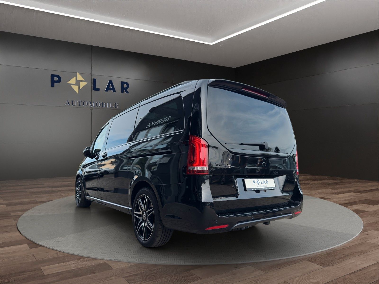 Fahrzeugabbildung Mercedes-Benz V 250 AMG-Line*Pano*360°*Leder*ACC*Burmaster*