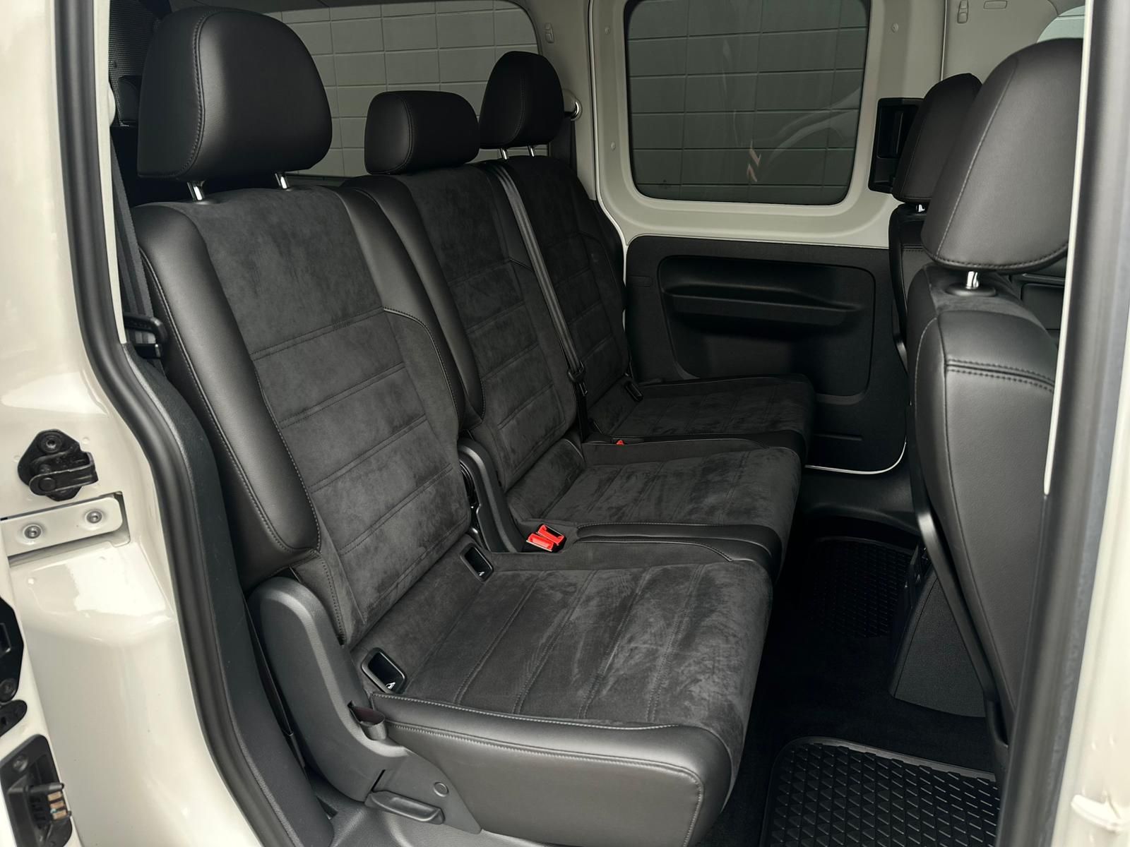 VW Caddy Maxi 2.0TDI HIGHLINE* BIXEN#SHZ#SH#FH#ACC - Image 17