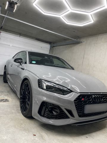 AUDI RS5 2.9 TFSI tiptronic quattro -