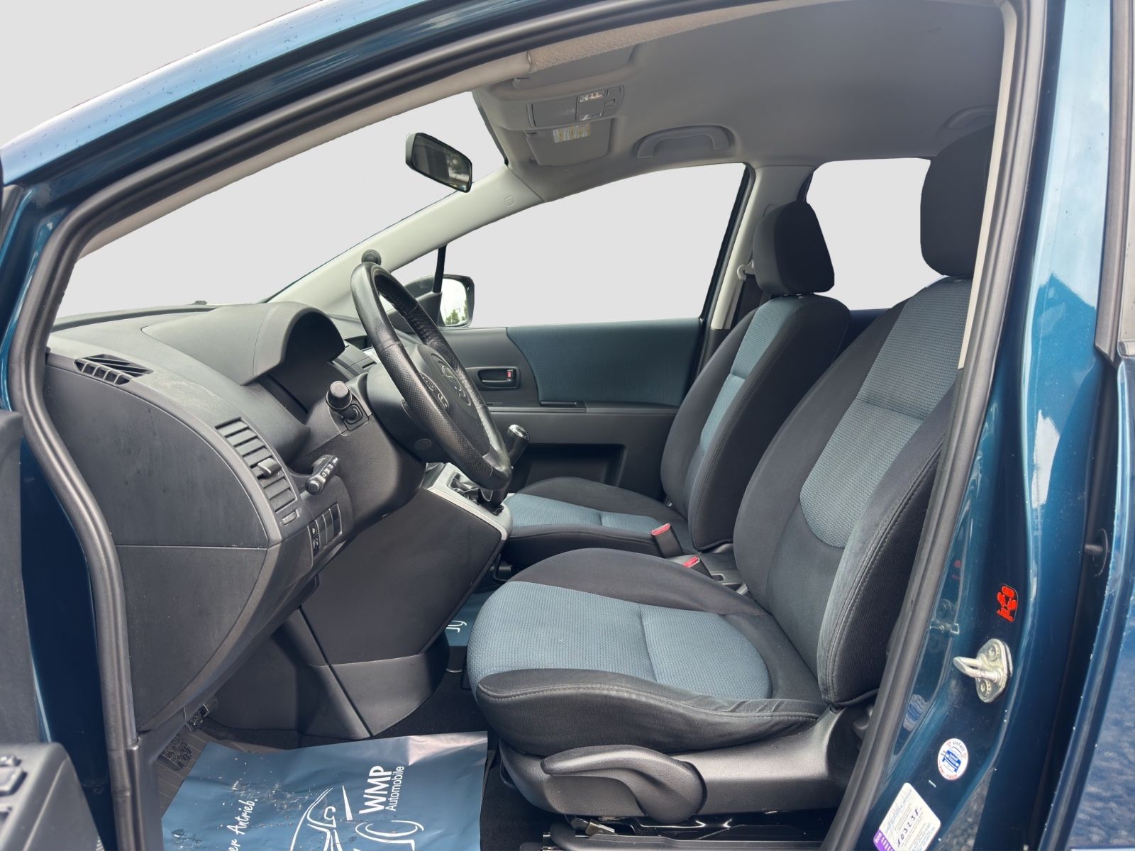 Fahrzeugabbildung Mazda 5 Lim. 1.8 Comfort /AHK/6.Sitzer/Klimaautomatik