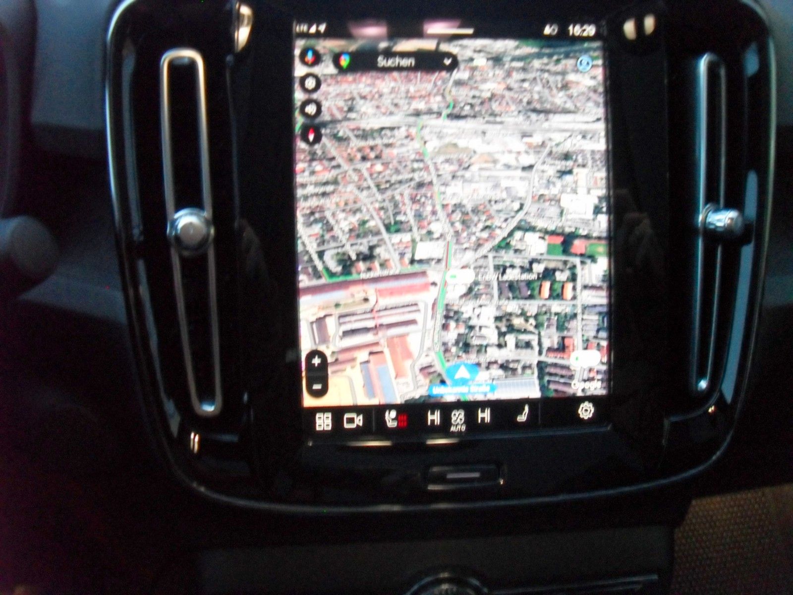 Fahrzeugabbildung Volvo C40 Core Recharge Pure Electric 2WD