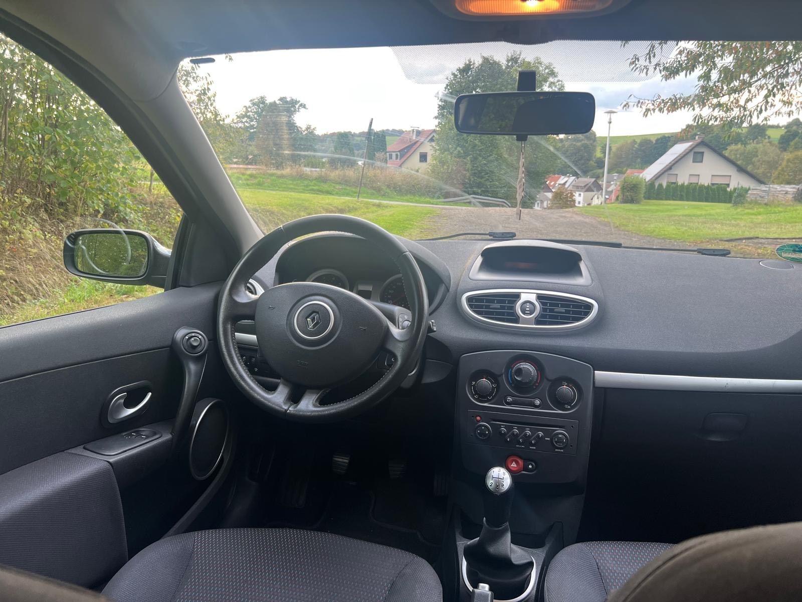 Renault Clio 2008 — photo 5