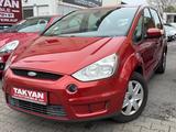 Ford S-Max S-MAX Ambiente - Ford S-Max: Ambiente