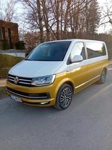 Volkswagen T6 Multivan  Allrad, Unfallfrei, Scheckheft - VW T6 Multivan Gebrauchtwagen in München