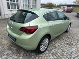Opel Astra J Lim. 5-trg. Scheckheft 1. Hand TOP - Opel Astra aus 2011: J