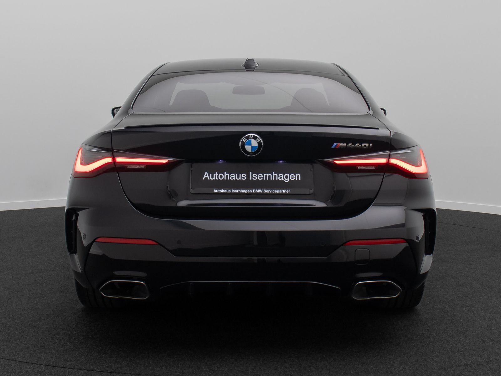 Fahrzeugabbildung BMW M440i xD Coupé Laser HUD Kamera DAB Komfort 19"