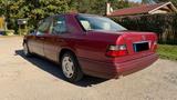 Mercedes-Benz E 220 W124 - Mercedes-Benz E 220 mit Benzin-Antrieb: Limousine, Automatik
