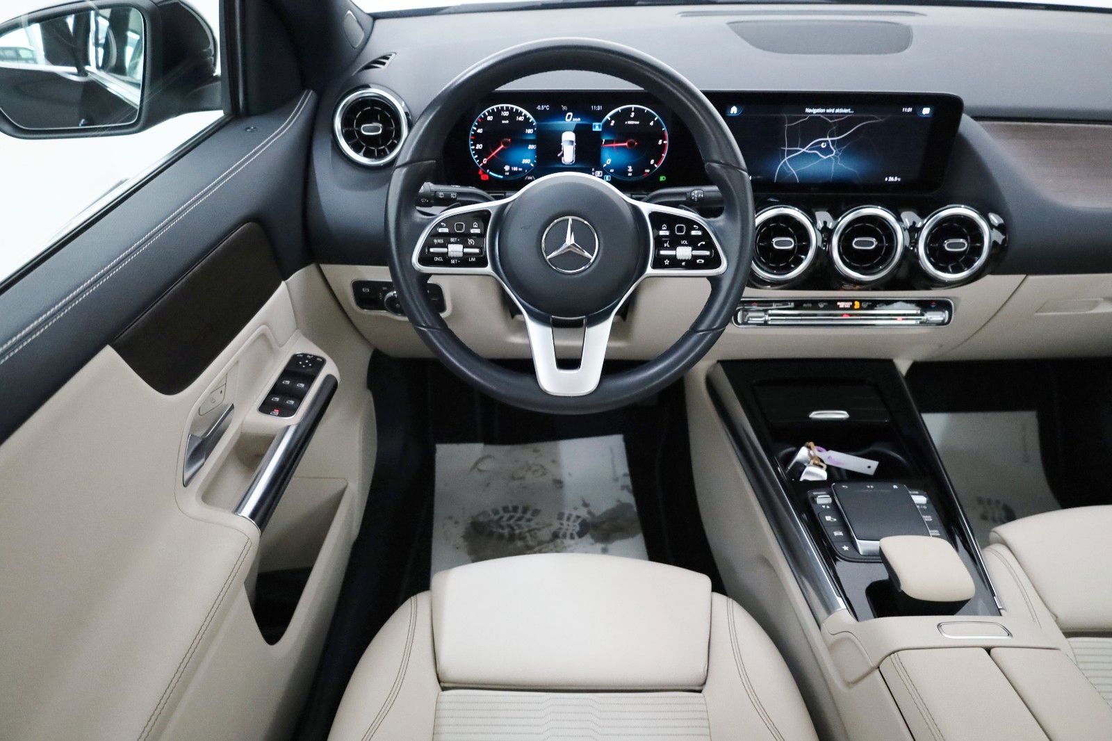 Fahrzeugabbildung Mercedes-Benz GLA 200 d,Leder,Navi,LED,Kamera,Panorama