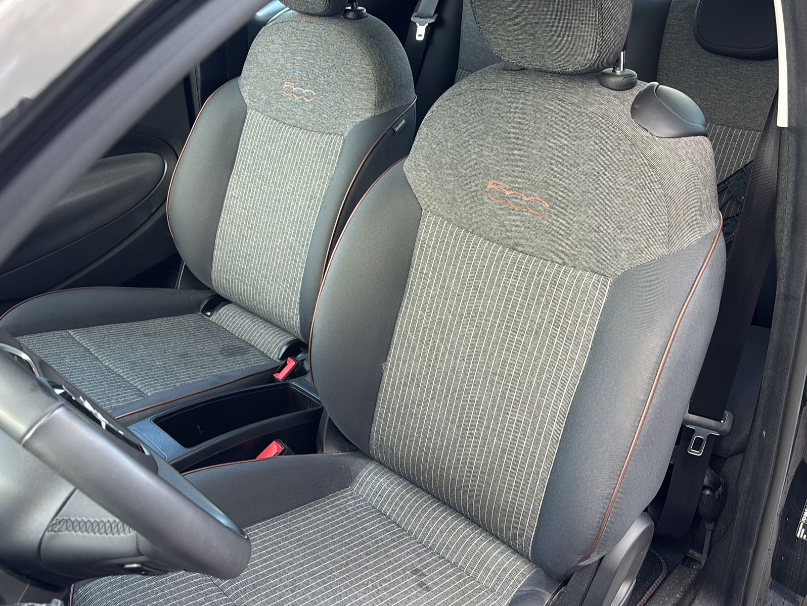 Fiat 500e 42 kWh Icon| Navi| PDC| DAB| Alu| Isofix imagem 3