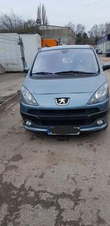 Peugeot 1007 Filou 110 Filou - Peugeot 1007: Filou