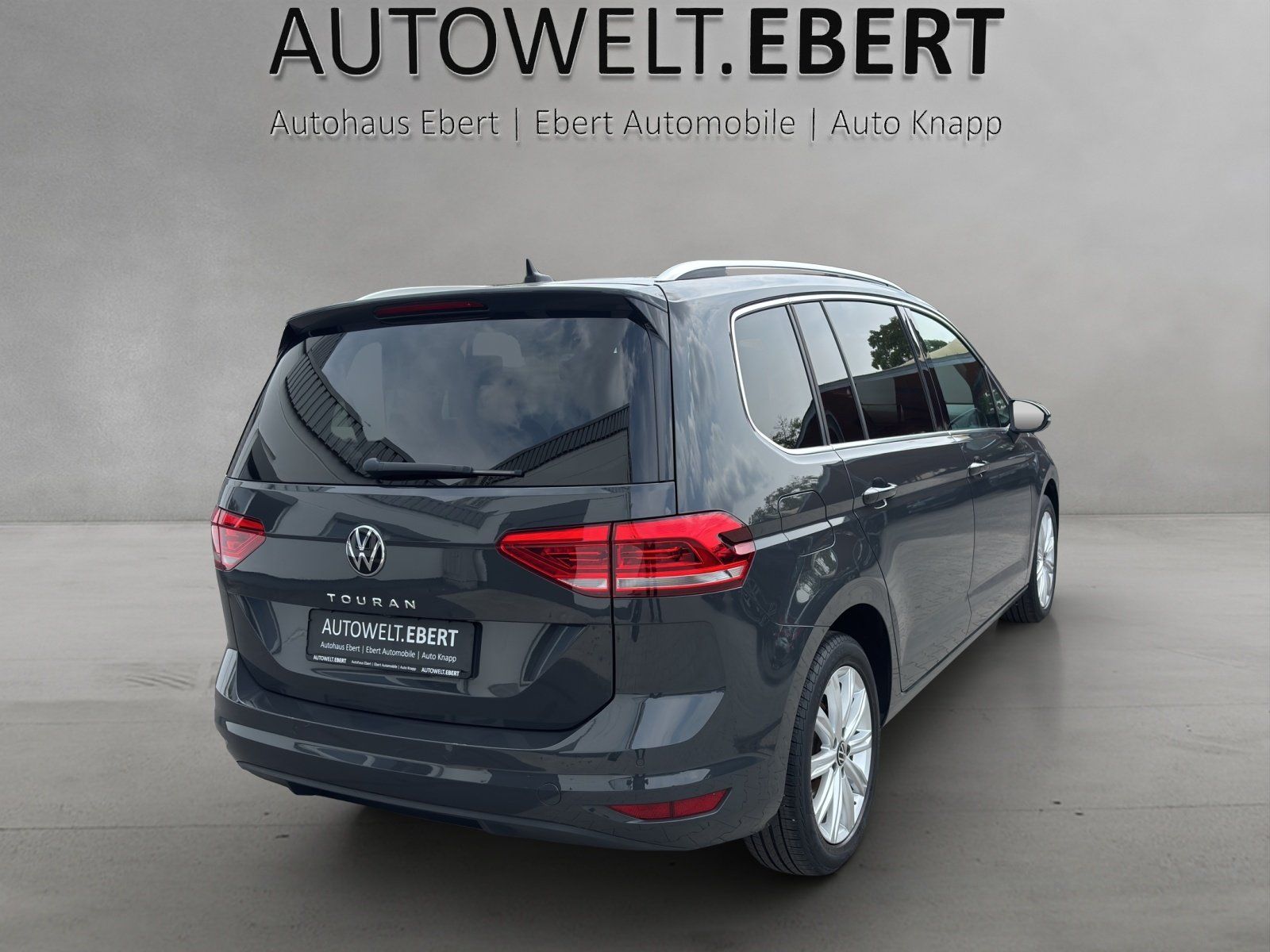 Fahrzeugabbildung Volkswagen Touran 1.5 TSI DSG Highline/PANO-DACH/KAMERA/7Si