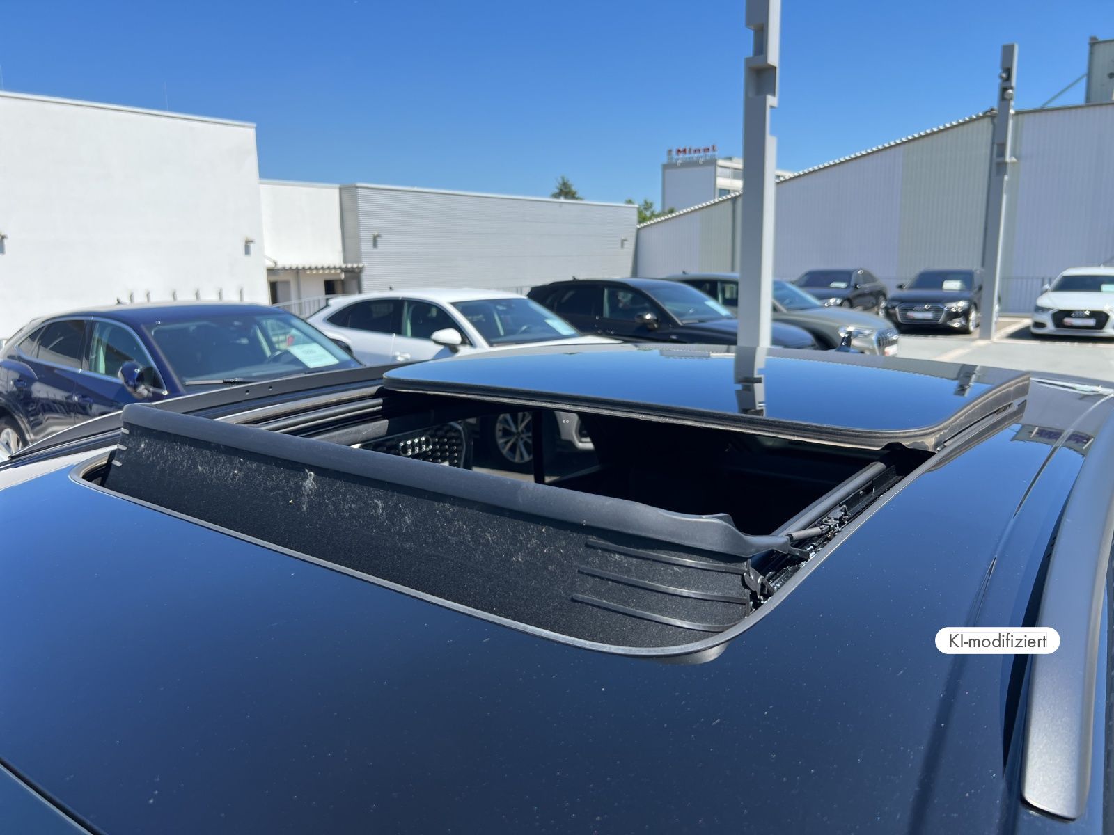 Audi RSQ8 - Bild 19