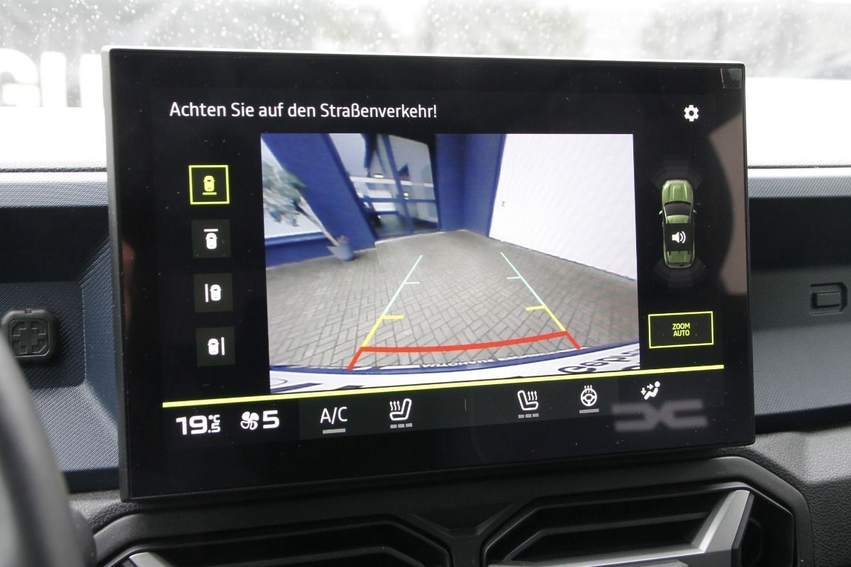 Fahrzeugabbildung Dacia Duster Journey TEc 130
