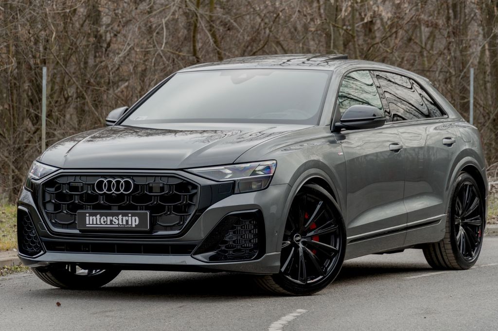 Image of Audi Q8