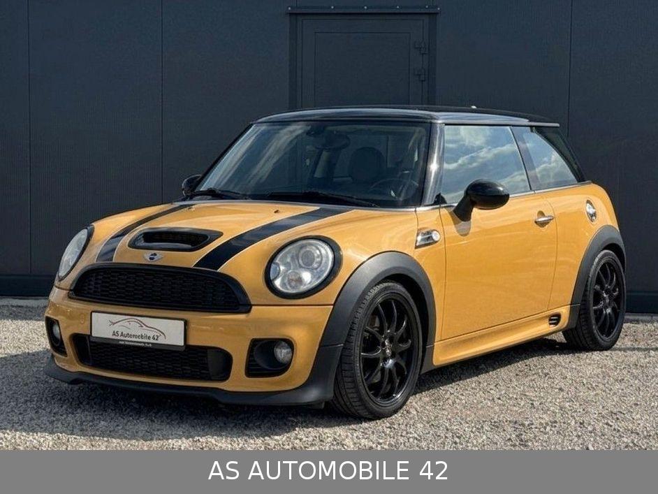 MINI Cooper S JCW KIT *KW*SHZ*LEDER*BI-XENON*