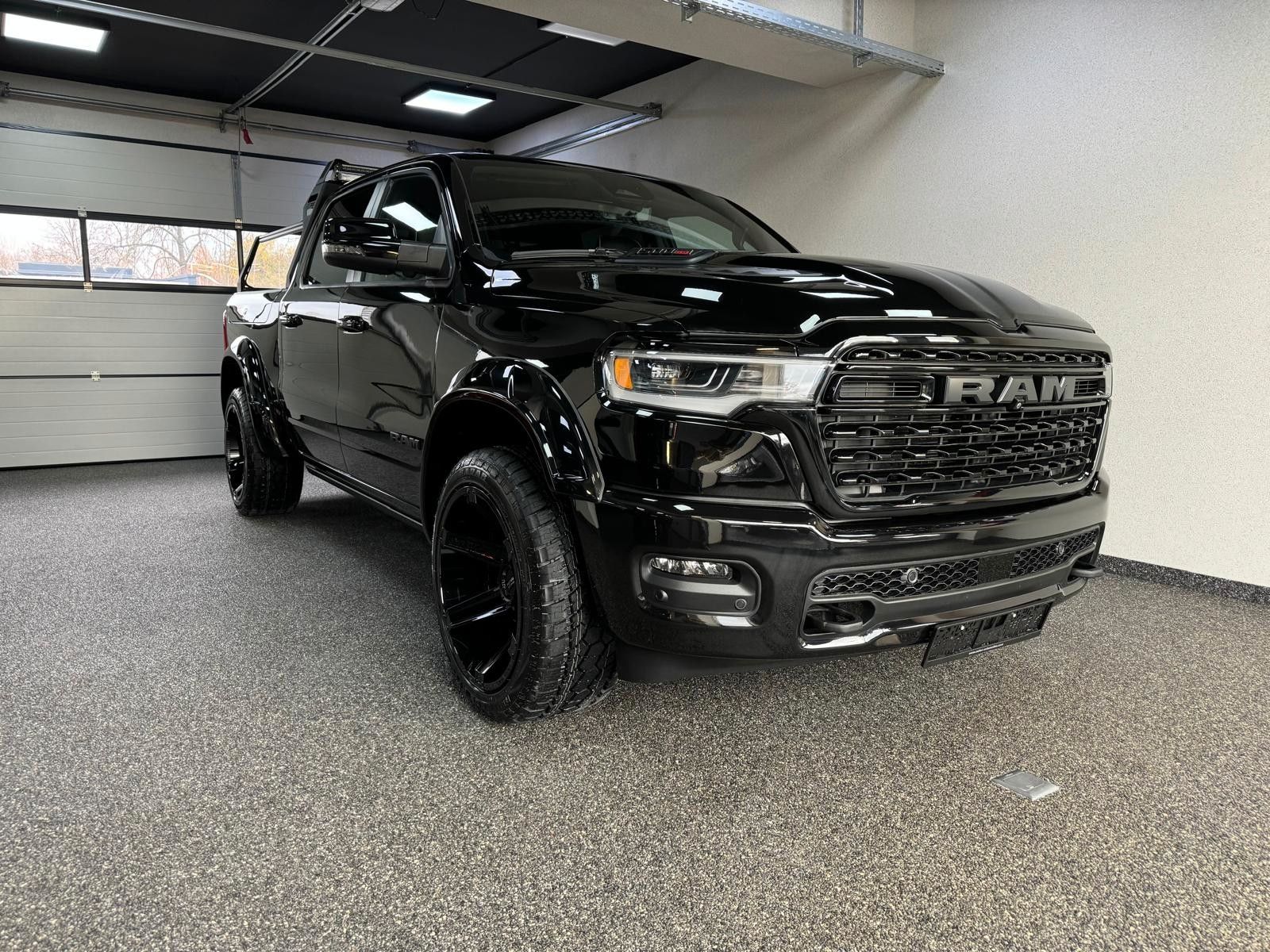 Fahrzeugabbildung Dodge RAM LIMITED HURRICANE 540 PS-LA CHANTI SPECIAL