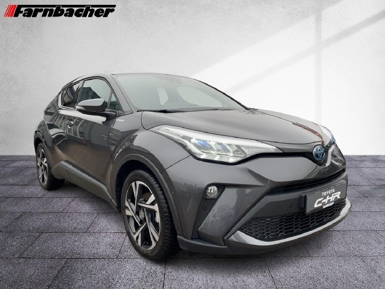 Fahrzeugabbildung Toyota C-HR 2.0 Hybrid Team D + AHK