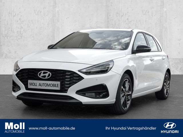 Hyundai i30 Advantage Navi CarPlay Kamera PDC SHZ LHZ