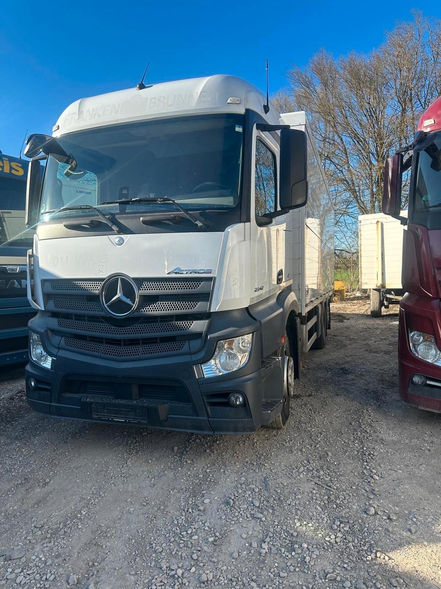 Mercedes-Benz ACTROS 2542 Getränkewagen