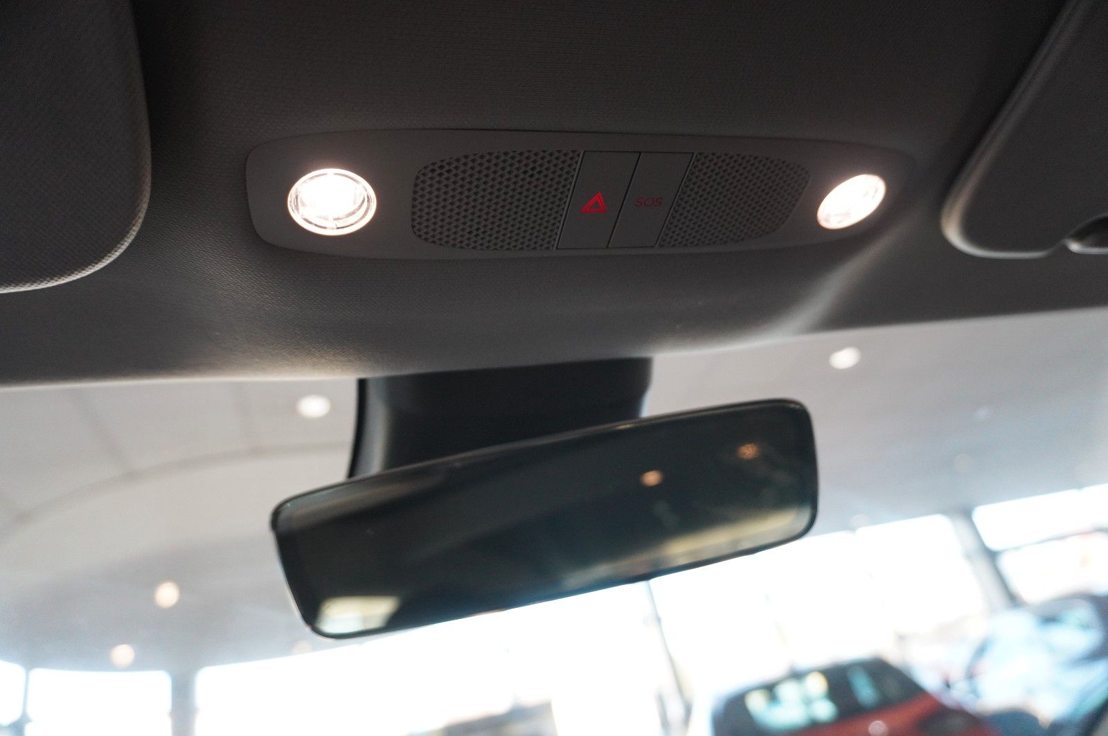 Fahrzeugabbildung Tesla Model 3 Standard Range Plus NAVI/KAMERA/DAB/AHK