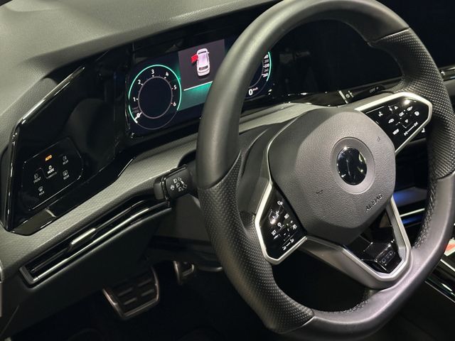 Golf VIII GTD Navi Matrix LED digitales Cockpit 