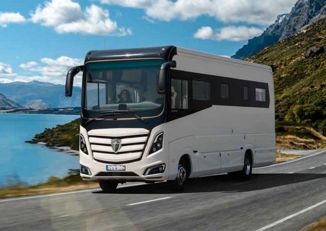 Morelo Empire Liner 110 GSB UVP 542210€ 1400Ah 8x Solar